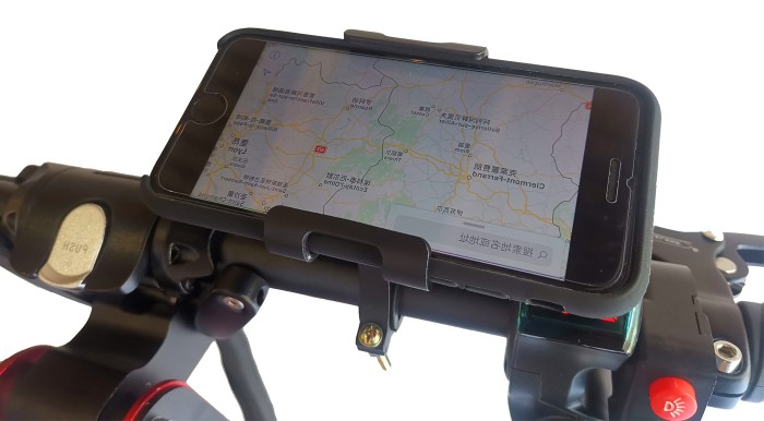 soporte celular monopatin electrico